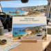 AI-illustratie in ansichtkaartstijl voor Vervoer in Albufeira en de Algarve.